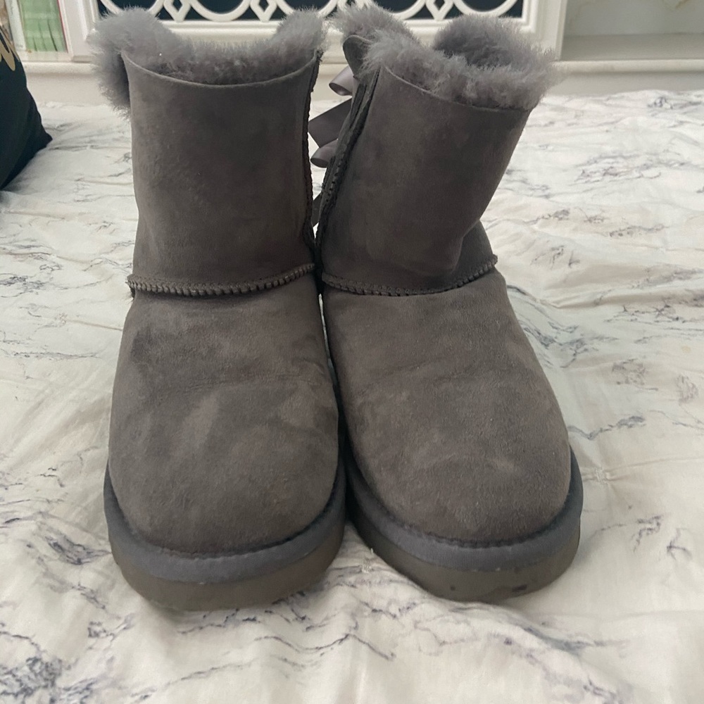 Uggs bailey bow boots